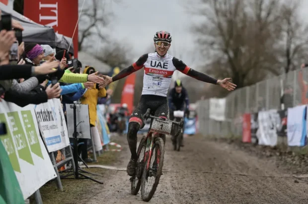 Tadej Pogačar raced cyclocross in Slovenian in 2021 and 2022