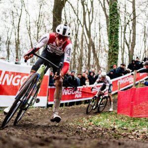NAMUR, BELGIUM - DECEMBER 14: Thibau Nys of Belgium and Team Baloise Glowi Lions competes during the 16th UCI Cyclo-Cross World Cup Namur 2025 - Men&amp;apos;s Elite on December 14, 2025 in Namur, Belgium. (Photo by Billy Ceusters/Getty Images)
