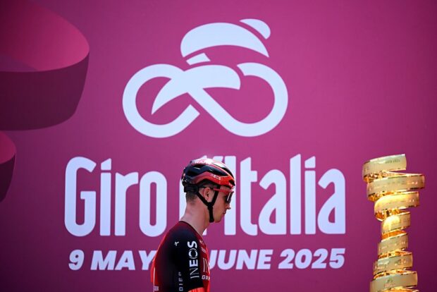 MORBEGNO, ITALY - MAY 29: Thymen Arensman of Netherlands and Team INEOS Grenadiers with the Trofeo Senza Fine prior to the 108th Giro d&amp;apos;Italia 2025, Stage 18 a 144km stage from Morbegno to Cesano Maderno / #UCIWT / on May 29, 2025 in Morbegno, Italy. (Photo by Dario Belingheri/Getty Images)