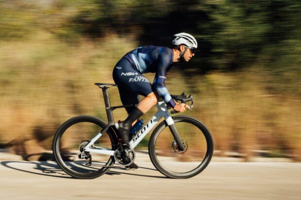 Scott suministrará bicicletas para el renombrado equipo ciclista NSN como reemplazo de Factor en el regreso del WorldTour