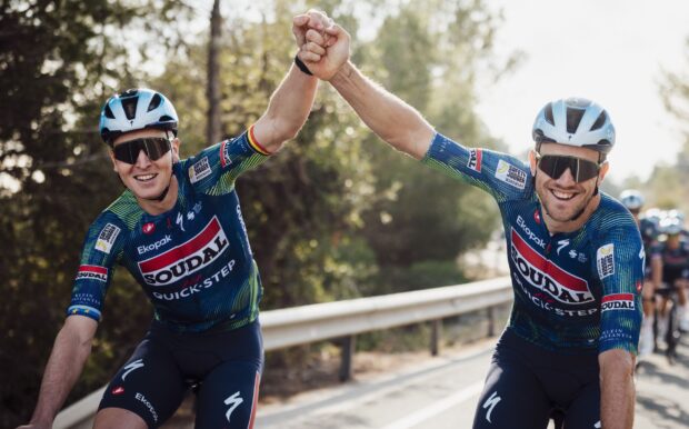 Soudal-QuickStep añade verde lima eléctrico a la camiseta de 2026 para aumentar la visibilidad