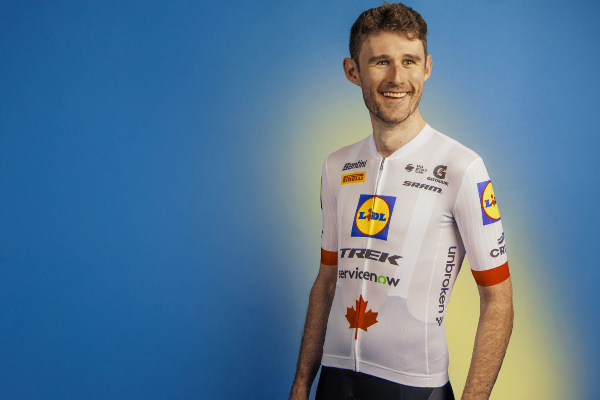 Derek Gee-West con la equipación Lidl-Trek de su nuevo campeón canadiense para 2026