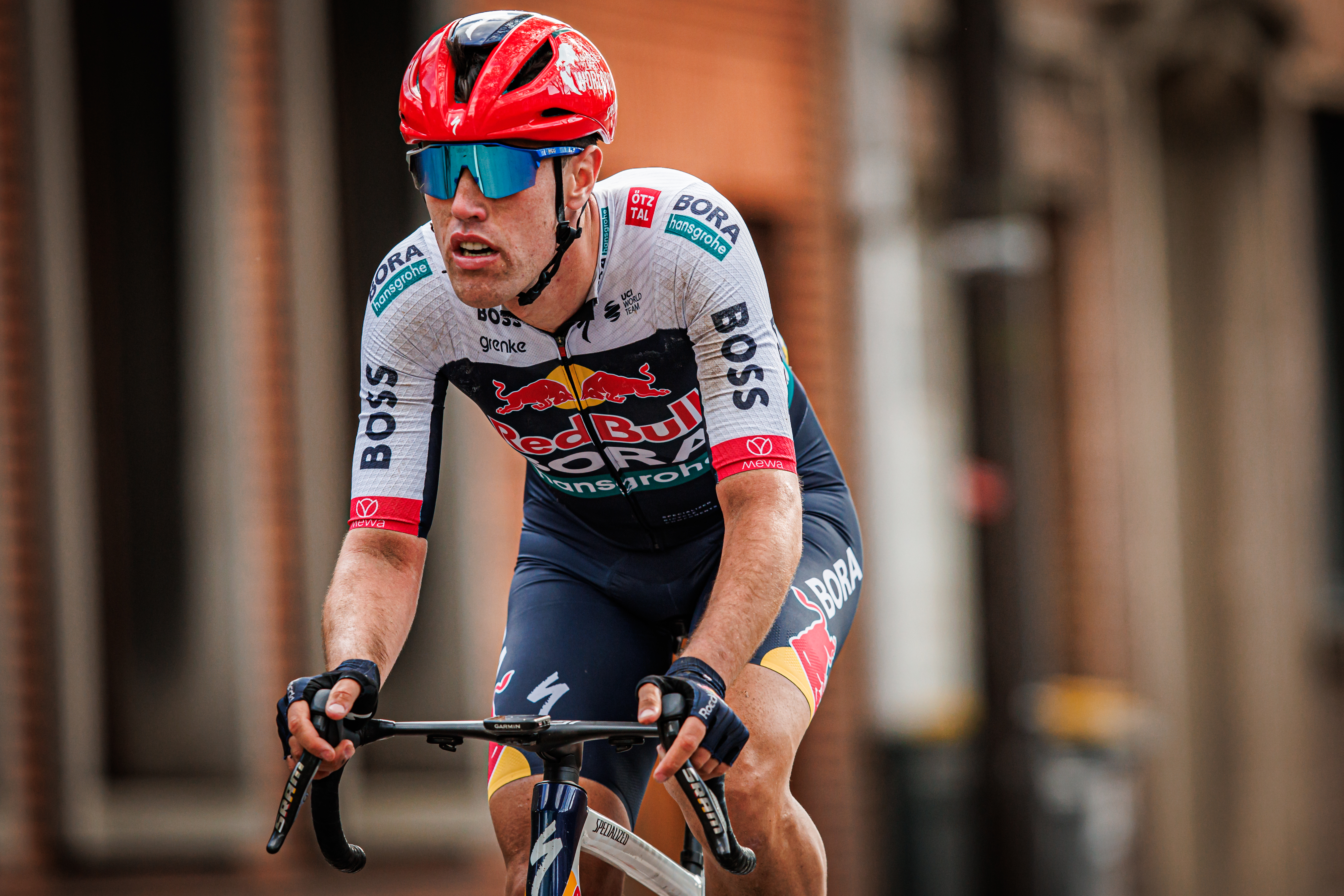 ROUBAIX, FRANCIA - 13 DE ABRIL: Oier Lazkano López de Red Bull - Bora - HansGrohe de España durante el partido entre París y Roubaix en Roubaix el 13 de abril de 2025 en Roubaix Francia (Foto de Pim Waslander/Soccrates/Getty Images)