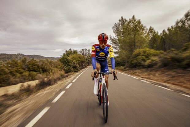 'El objetivo siempre es ganar': Juan Ayuso lanza el guante en la primera carrera con Lidl-Trek en Volta ao Algarve