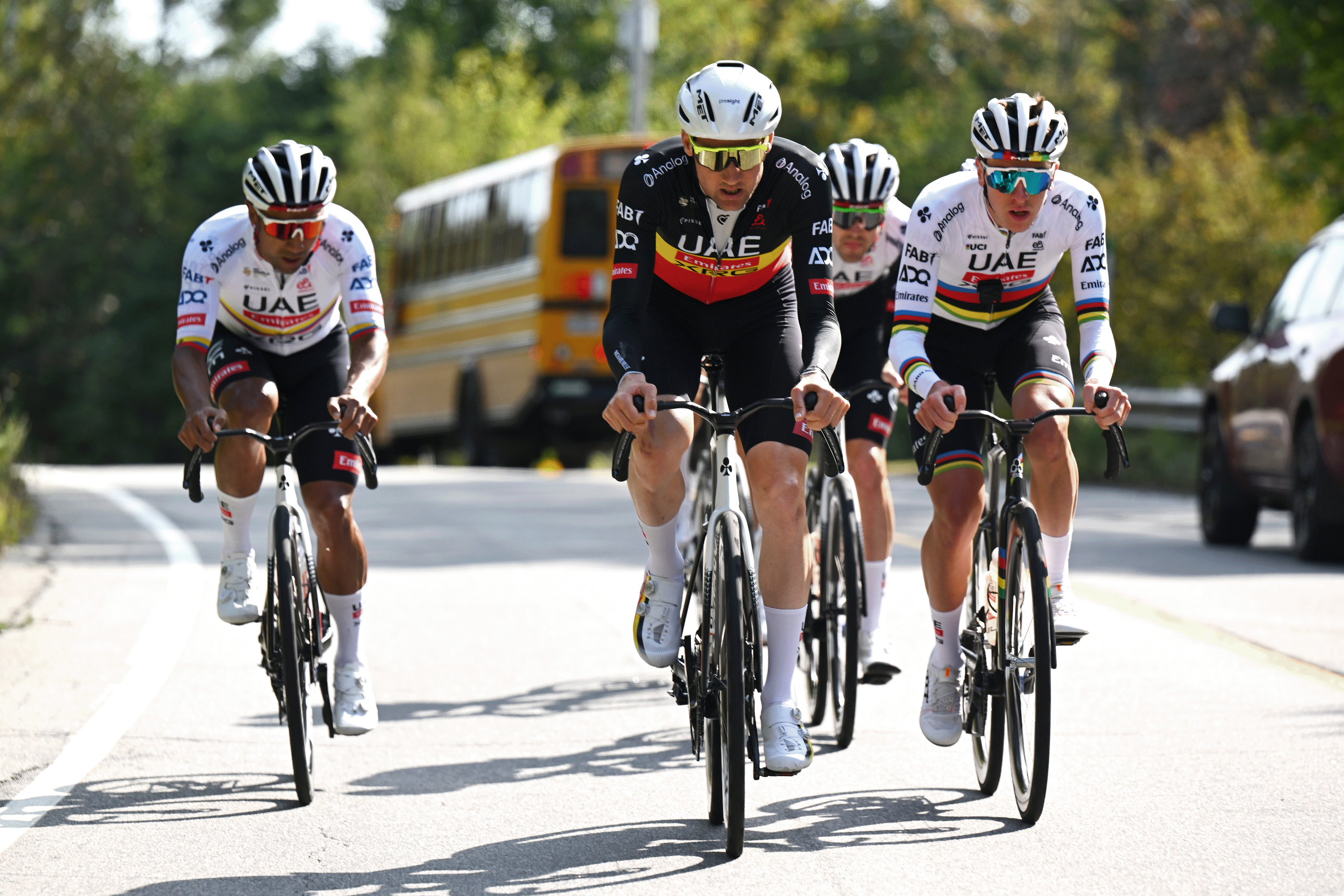 A Tadej Pogačar le faltan dos compañeros vitales para los Clásicos de Primavera. ¿Cómo podría esto obstaculizar su dominio y sus esperanzas de ganar la Milán-San Remo y la París-Roubaix?