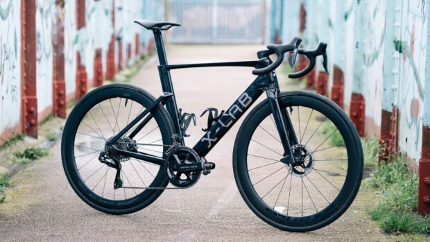 Revisión de X-Lab AD9: se mantiene firme frente a los competidores de WorldTour, pero no es tan barato como cabría esperar