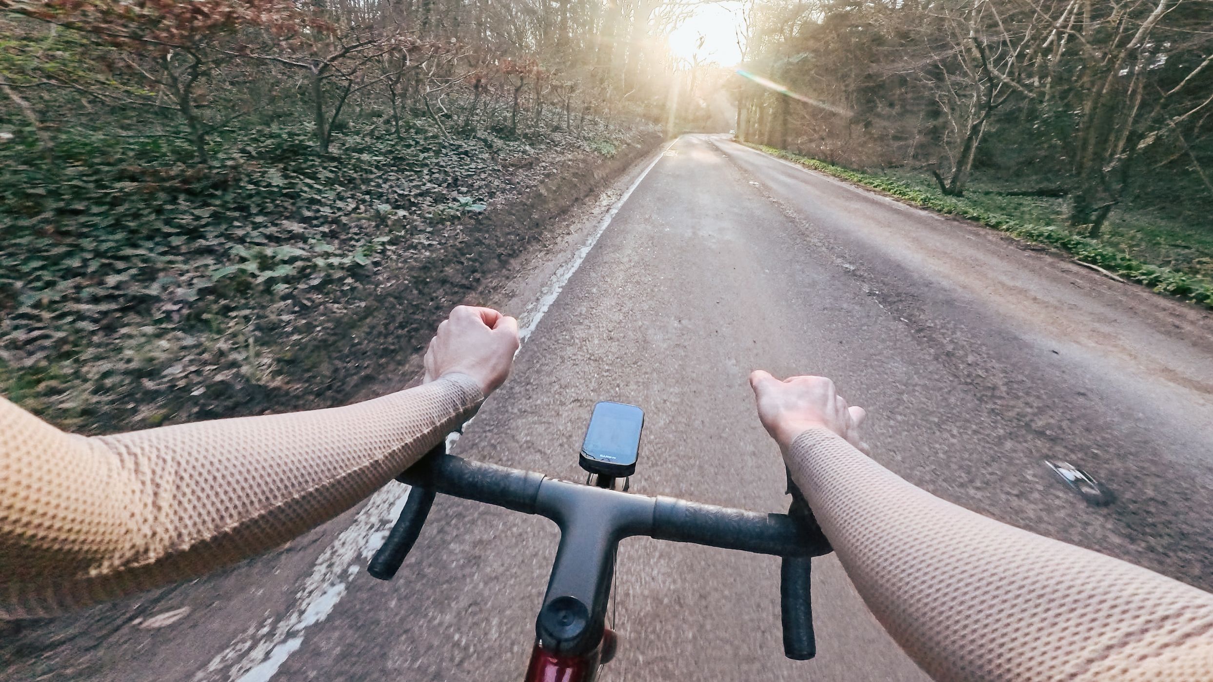 ¿Quieres iniciar un canal de YouTube de ciclismo como yo? Bueno, encontré el paquete de cámaras que necesitas y los paquetes que debes evitar también.