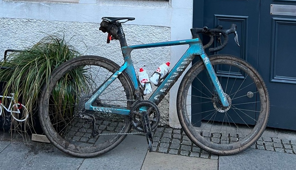 Canyon Aeroad de Cameron Mason para el John Muir Way