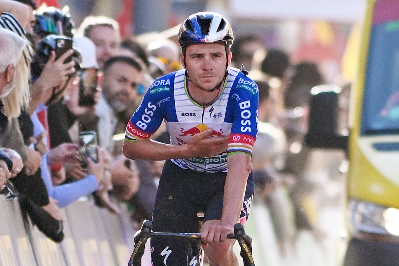 VILA-SECA, SPAIN - MARCH 25: (L-R) Remco Evenepoel of Belgium (after being involved in a crash) and Luke Tuckwell of Australia and Team Red Bull - BORA - hansgrohe cross the finish line during the 105th Volta a Catalunya 2026, Stage 3 a 159.4km stage from Mont-roig del Camp to Vila-seca / #UCIWT / on March 25, 2026 in Vila-seca, Spain. (Photo by Szymon Gruchalski/Getty Images)