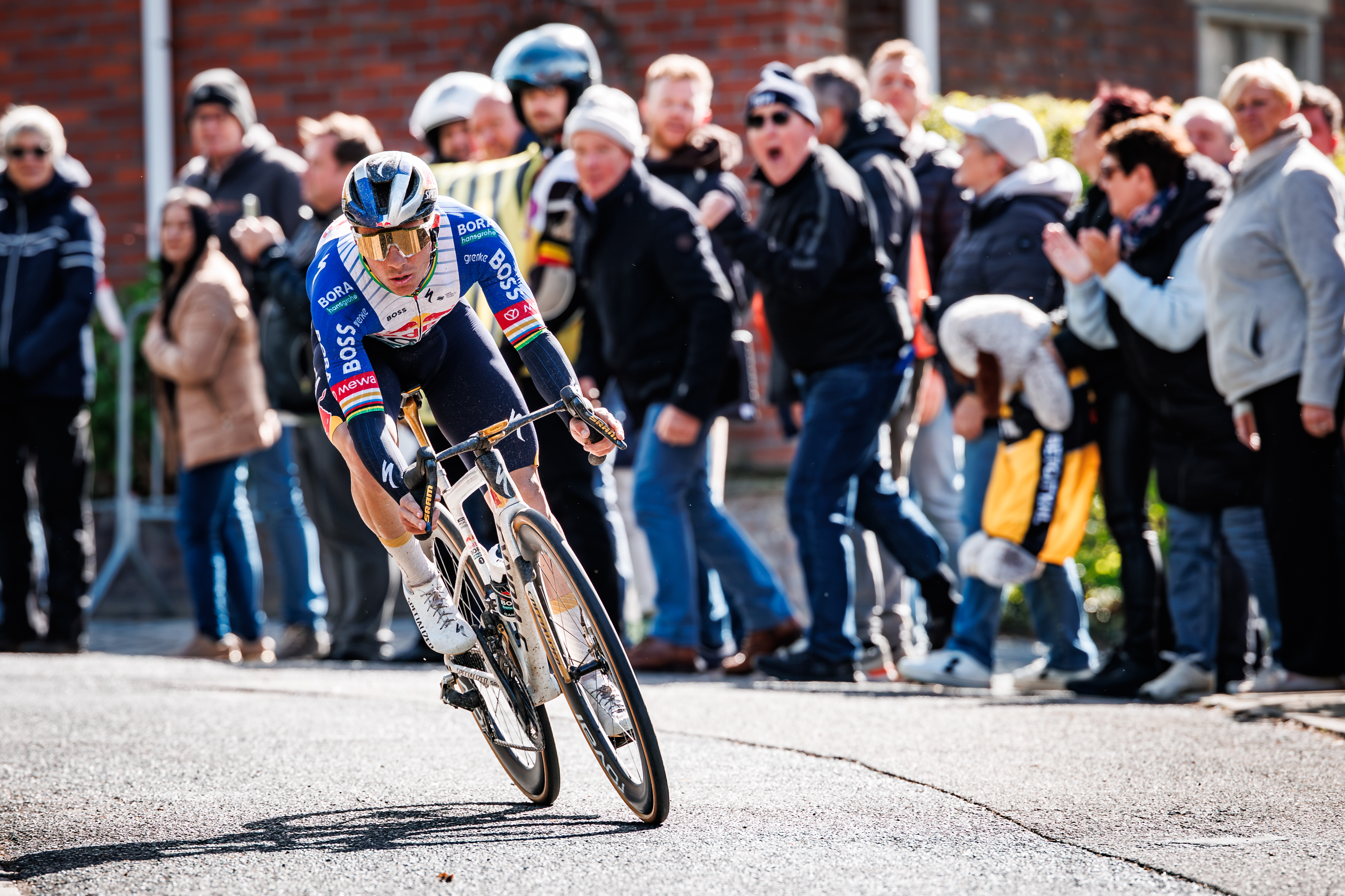 Tour de Flandes 2026: Remco Evenepoel llega al tercer puesto en su debut en carrera