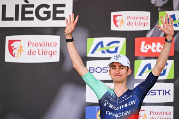 'Esto sería tan horrible': la canción del músico alemán que ruega a Paul Seixas que no fiche por el UAE Team Emirates se vuelve viral