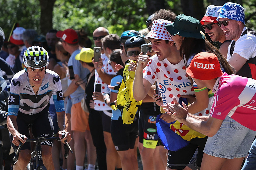 Enric Mas durante el Tour de Francia 2025