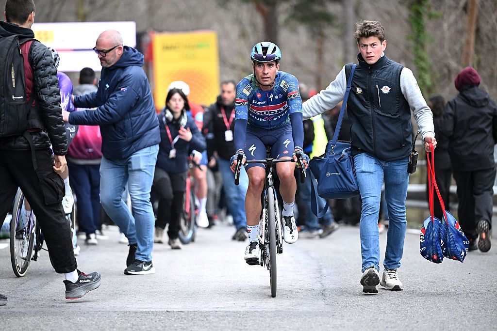 Mikel Landa after a stage in the 2026 Volta a Catalunya
