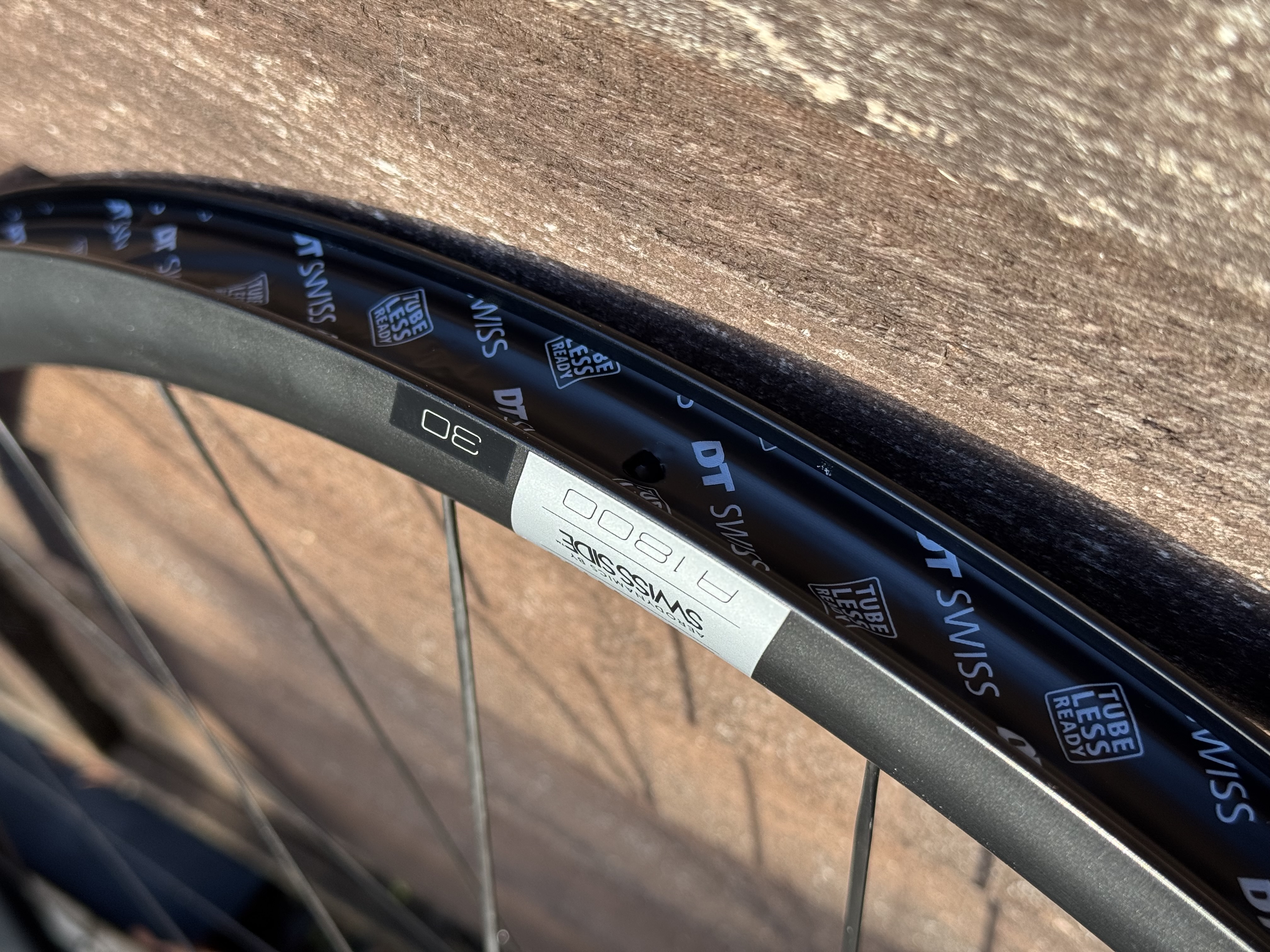 Juego de ruedas DT Swiss A 1800