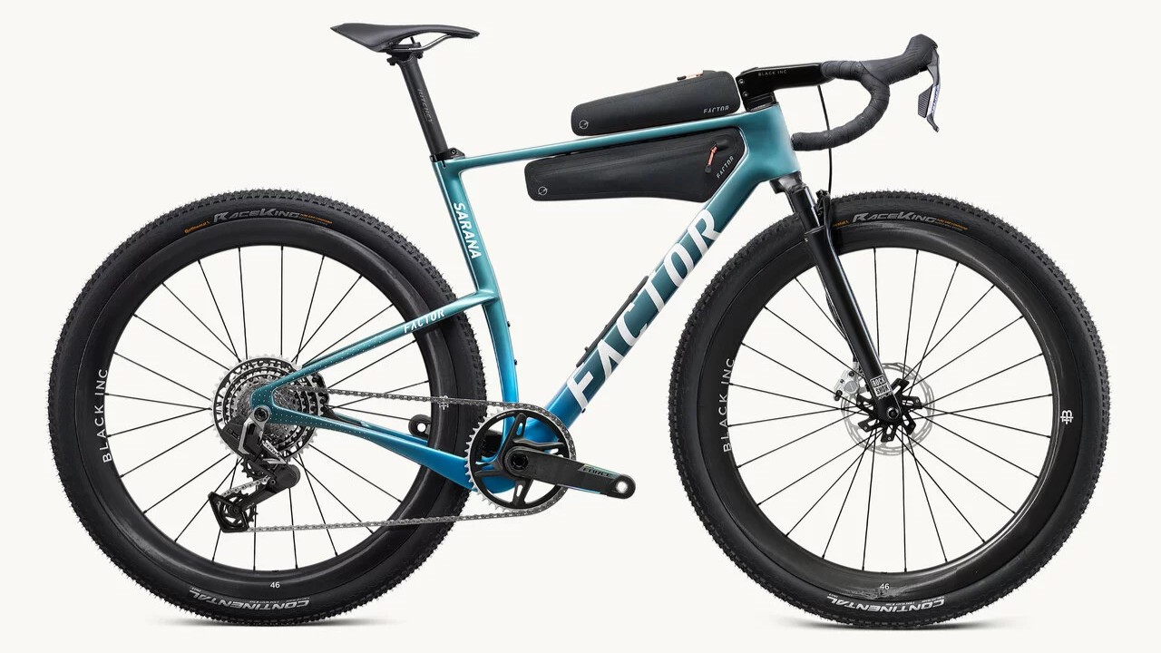 Una bicicleta gravel Factor Sarana azul 