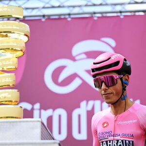 Afonso Eulalio at sign-on behind the Giro trophy