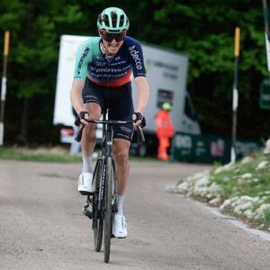 Felix Gall racing solo up Blockhaus en route to second place on stage 7 of the 2026 Giro d'Italia