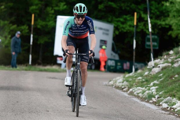 Felix Gall racing solo up Blockhaus en route to second place on stage 7 of the 2026 Giro d'Italia