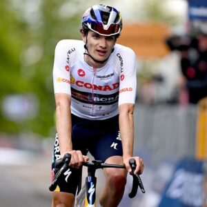 CORNO ALLE SCALE, ITALY - MAY 17: Giulio Pellizzari of Italy and Team Red Bull - BORA - hansgrohe - White Best Young Rider Jersey crosses the finish line during the 109th Giro d'Italia 2026, Stage 9 a 184km stage from Cervia to Corno alle Scale 1469m / #UCIWT / on May 17, 2026 in Corno alle Scale, Italy. (Photo by Tim de Waele/Getty Images)
