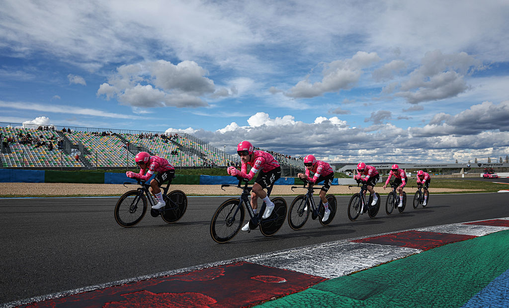 París-Niza 2025: EF Education-EasyPost durante el TTT