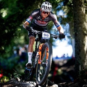LES GETS, FRANCE - AUGUST 31: Mathieu Van Der Poel of Netherlands and Team Alpedin - Deceuninck competes during the Cross Country Race during the UCI Mountain Bike World Series Les Gets on August 31, 2025 in Les Gets, France. (Photo by Billy Ceusters/Getty Images)