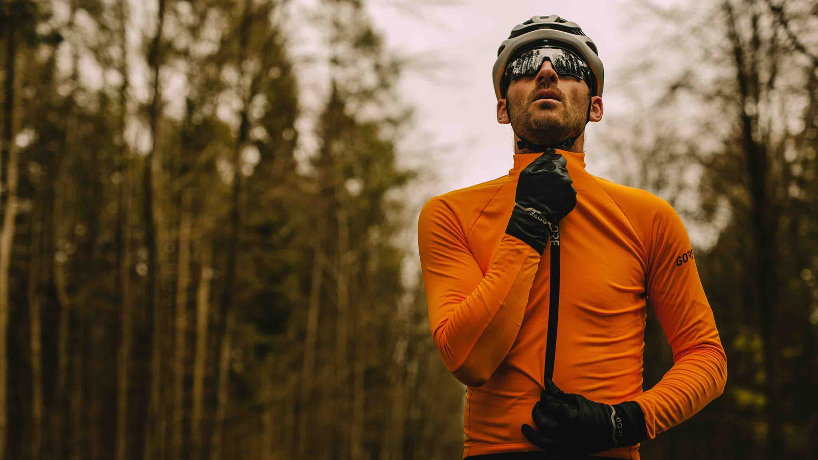 Equipación ciclista de invierno Gore.