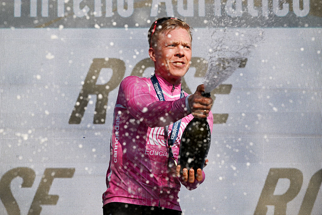 Michael Valgren gana la etapa 5 en Tirreno-Adriático