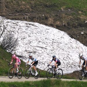 SESTRIERE, ITALY - JUNE 06: (L-R) Anna van der Breggen of Netherlands and Team SD Worx - Protime - Pink Leader Jersey, Demi Vollering of Netherlands and Team FDJ United - SUEZ, Antonia Niedermaier of Germany and Team CANYON//SRAM zondacrypto and Isabella Holmgren of Canada and Team Lidl - Trek - White Best Young Rider Jersey ompete in the breakaway during the 37th Giro d'Italia Women 2026, Stage 8 a 106km stage from Rivoli to Sestriere 2034m / #UCIWWT / on June 06, 2026 in Sestriere, Italy. (Photo by Luc Claessen/Getty Images)