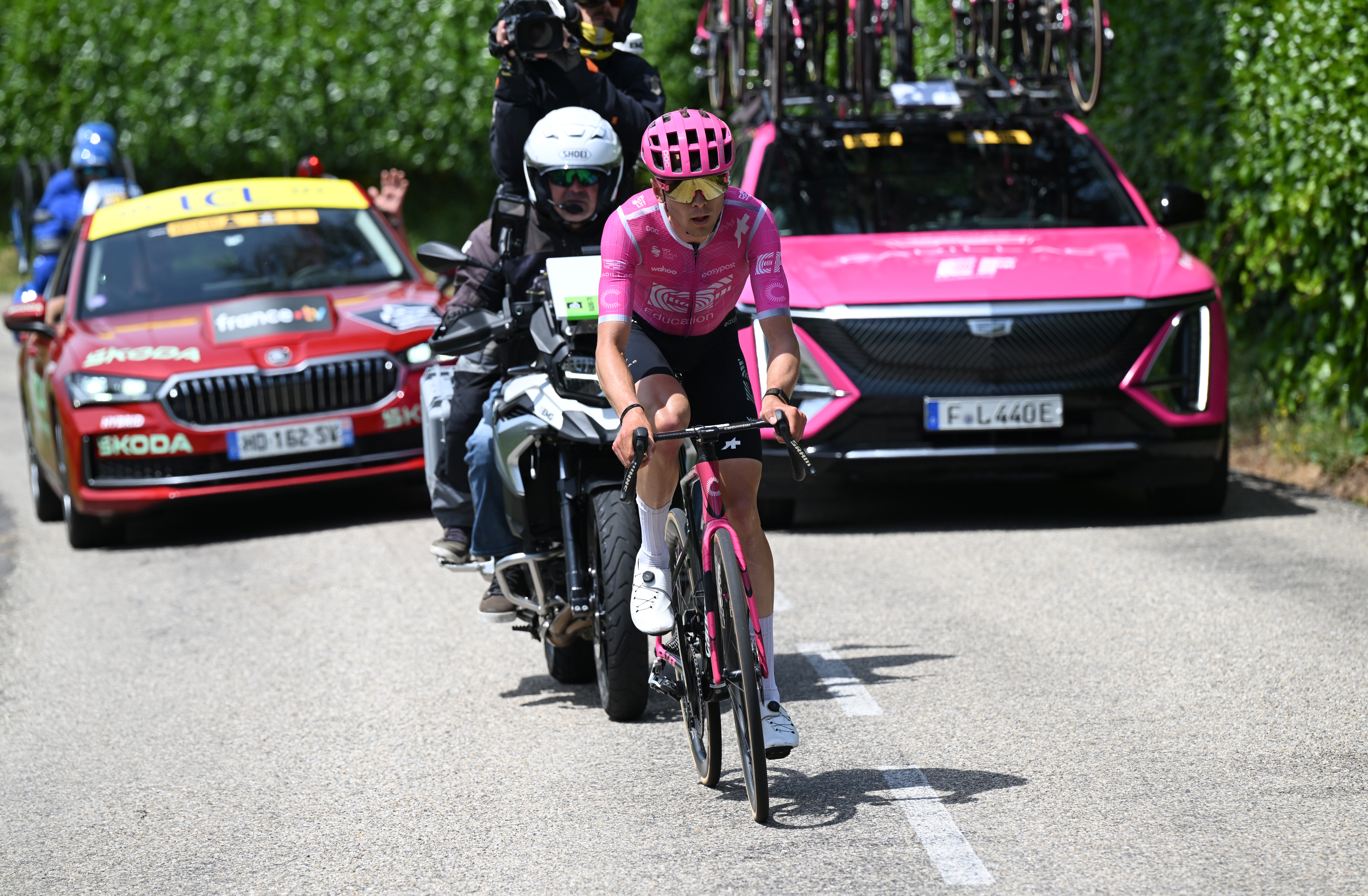 SAINT-ISMIER, FRANCIA - 7 DE JUNIO: Alex Baudin de Francia y el equipo EF Education - EasyPost compiten en la escapada durante el 78.º Tour Auvergne-Rhone-Alpes 2026, Etapa 1, una etapa de 146,2 km desde Vizille a Saint-Ismier / #UCIWT / el 7 de junio de 2026 en Saint-Ismier, Francia. (Foto de Dario Belingheri/Getty Images)