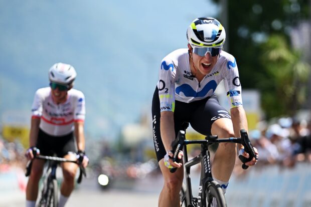El giro perdido le cuesta a Marlen Reusser y Kasia Niewiadoma-Phinney un tiempo valioso en la batalla de la general del Tour de Suiza, ya que van por el camino equivocado en una persecución a toda velocidad.