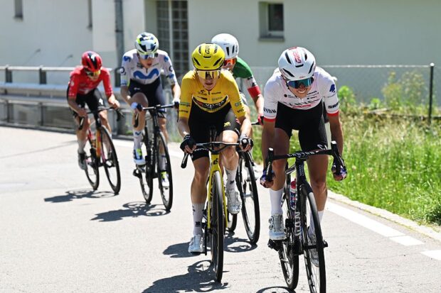 LOCARNO, SWITZERLAND - JUNE 18: (L-R) Femke de Vries of Netherlands and Team Visma