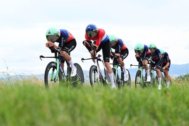 2026 Tour Auvergne-Rhône-Alpes stage 3: Decathlon CMA CGM during the team time trial