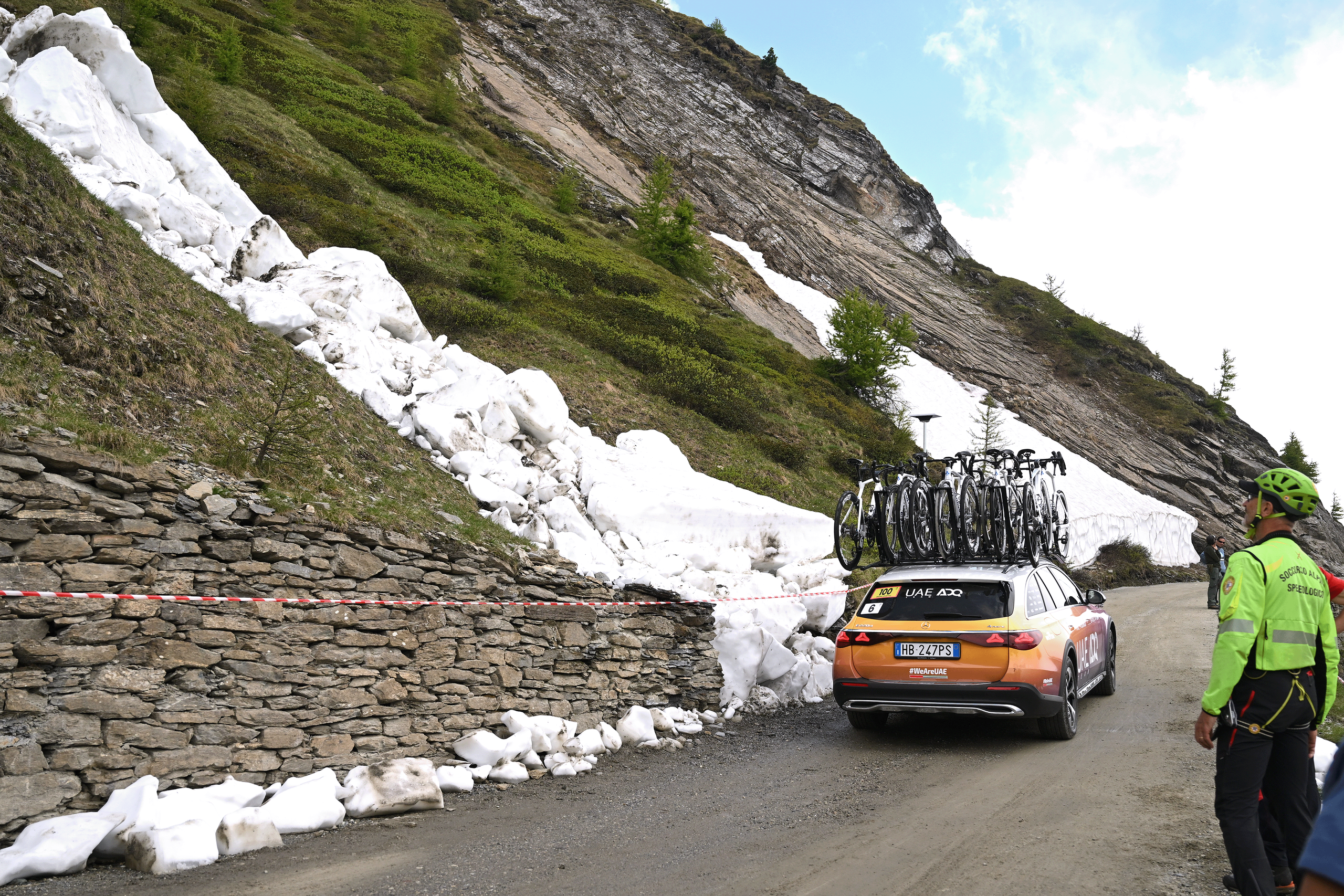 "Era absolutamente imprevisible": la etapa reina del Giro de Italia femenino se acorta debido al riesgo de avalancha en Colle delle Finestre