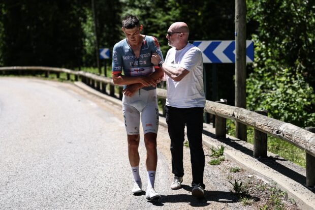Una recuperación notable hace que Josh Tarling pase de una cirugía de clavícula rota a debutar en el Tour de Francia en solo tres semanas