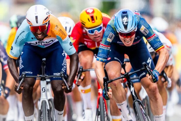 'Tenemos grandes sueños': Biniam Girmay culpa a Intermarché por la falta de éxito en 2025, pero apunta alto en los sprints del Tour de Francia de 2026