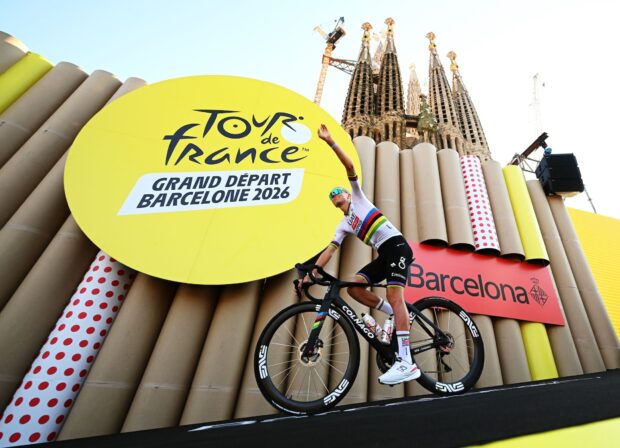 Tadej Pogačar nombra a su compañero Isaac del Toro como posible ganador del Tour de Francia