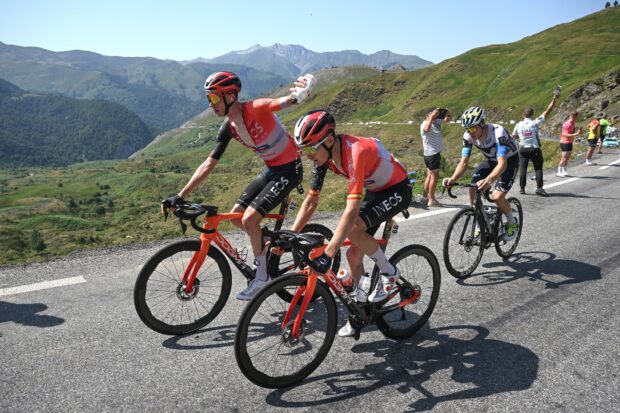 'Puedes decidir cancelar una etapa': las regiones francesas estarán autorizadas a cancelar etapas del Tour de Francia si olas de calor extremas azotan la carrera
