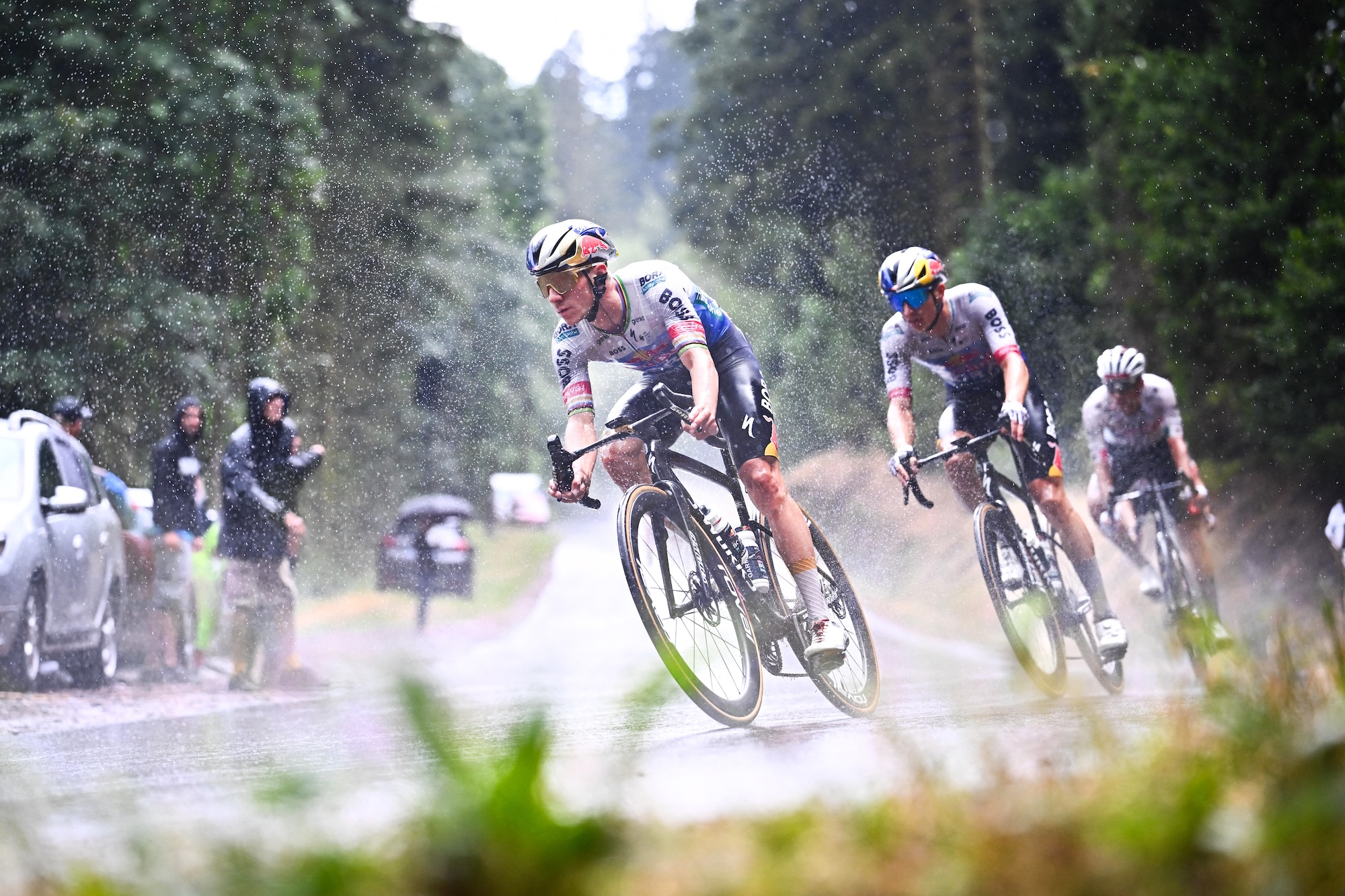 El belga Remco Evenepoel de Red Bull-BORA-hansgrohe aparece en la foto durante la etapa 14 de la carrera ciclista Tour de Francia 2026, una etapa de 155 km desde Mulhouse hasta Le Markstein Fellering, el sábado 18 de julio de 2026. La 113.ª edición del Tour de Francia comienza el sábado 4 de julio en Barcelona, ​​España, y finalizará en París, Francia, el 26 de julio. FOTO BELGA PISCINA GREGORY VAN GANSEN (Foto de POOL GREGORY VAN GANSEN / BELGA MAG / Belga vía AFP)