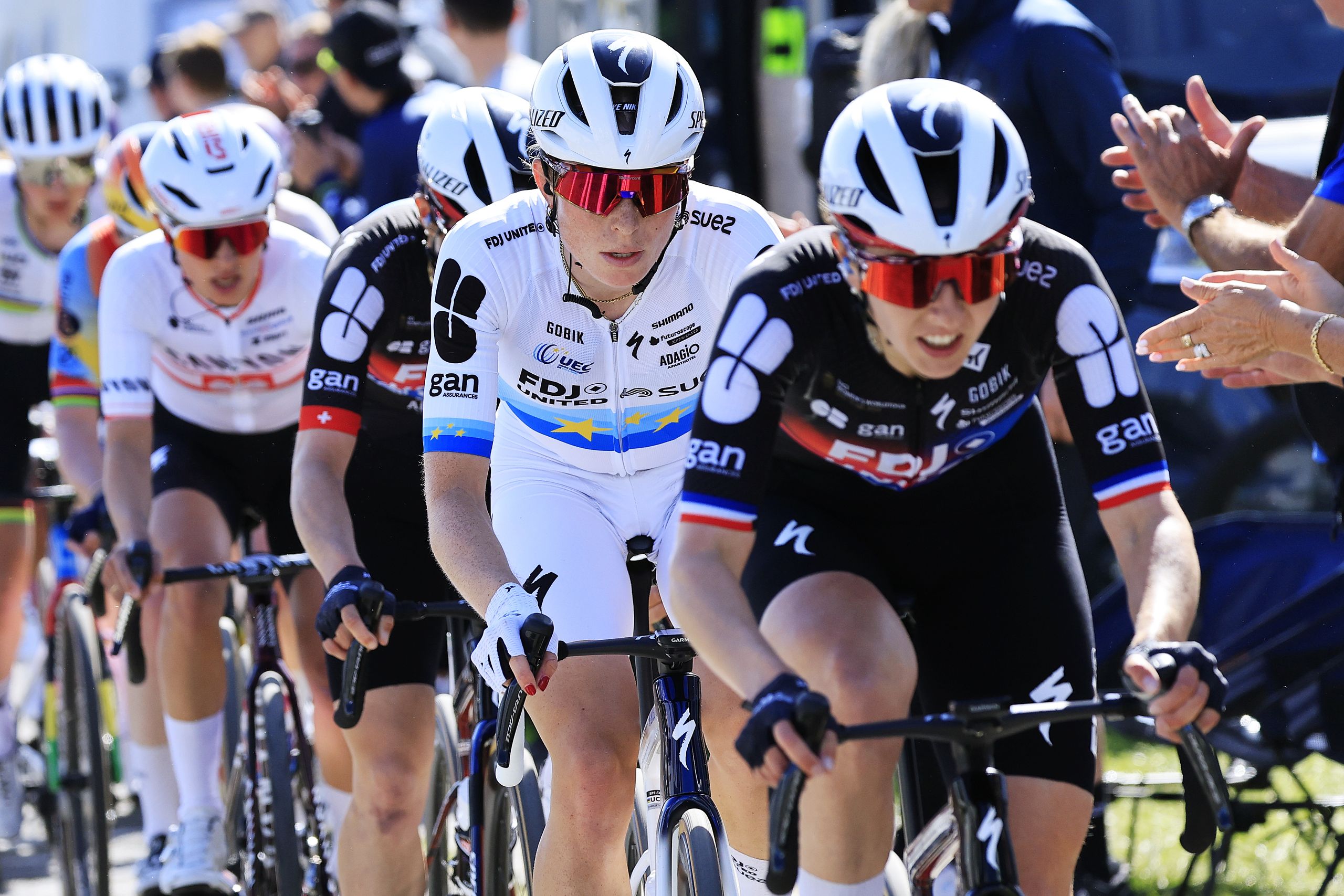 'Solo tenemos un objetivo: el amarillo': FDJ United-Suez presenta el equipo femenino del Tour de Francia para apoyar la campaña general de Demi Vollering