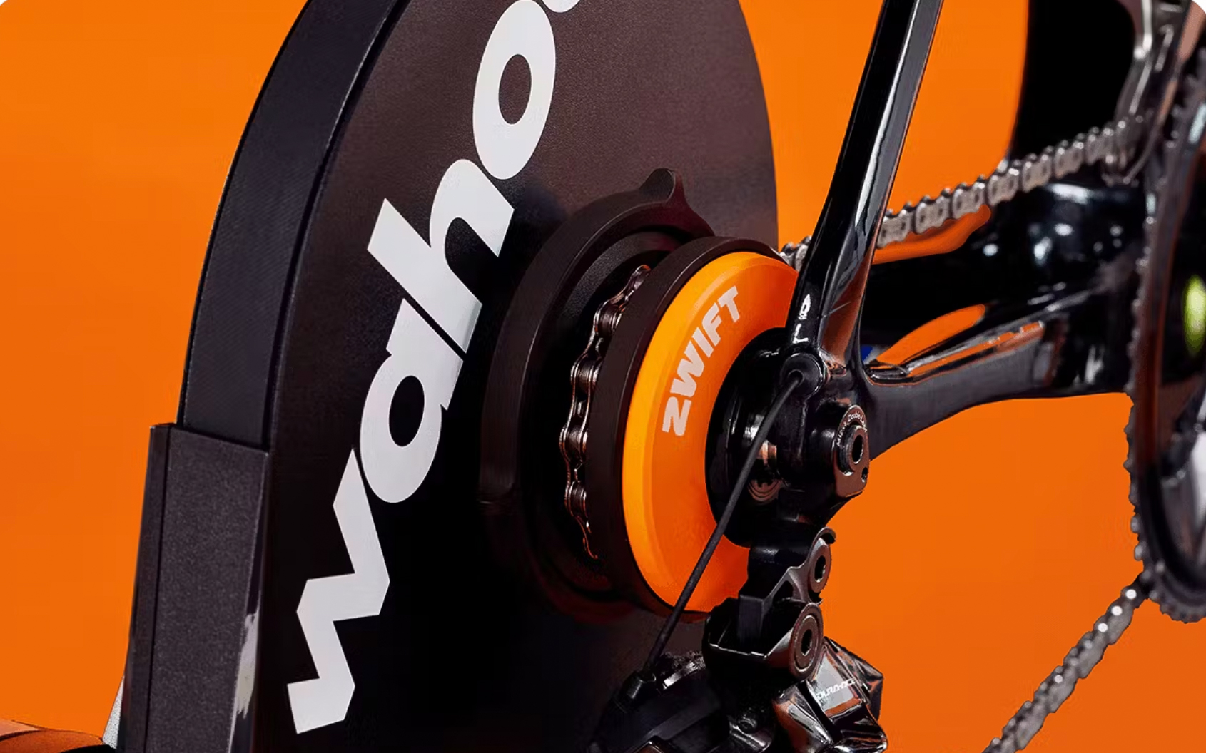 Detalles de cerca del Wahoo Kickr Core 2 con Zwift Cog