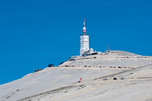 Una propuesta, un bautismo de fuego y un paseo en BTT a los 10 años: todas en el Tour de France Femmes tienen una historia del Mont Ventoux