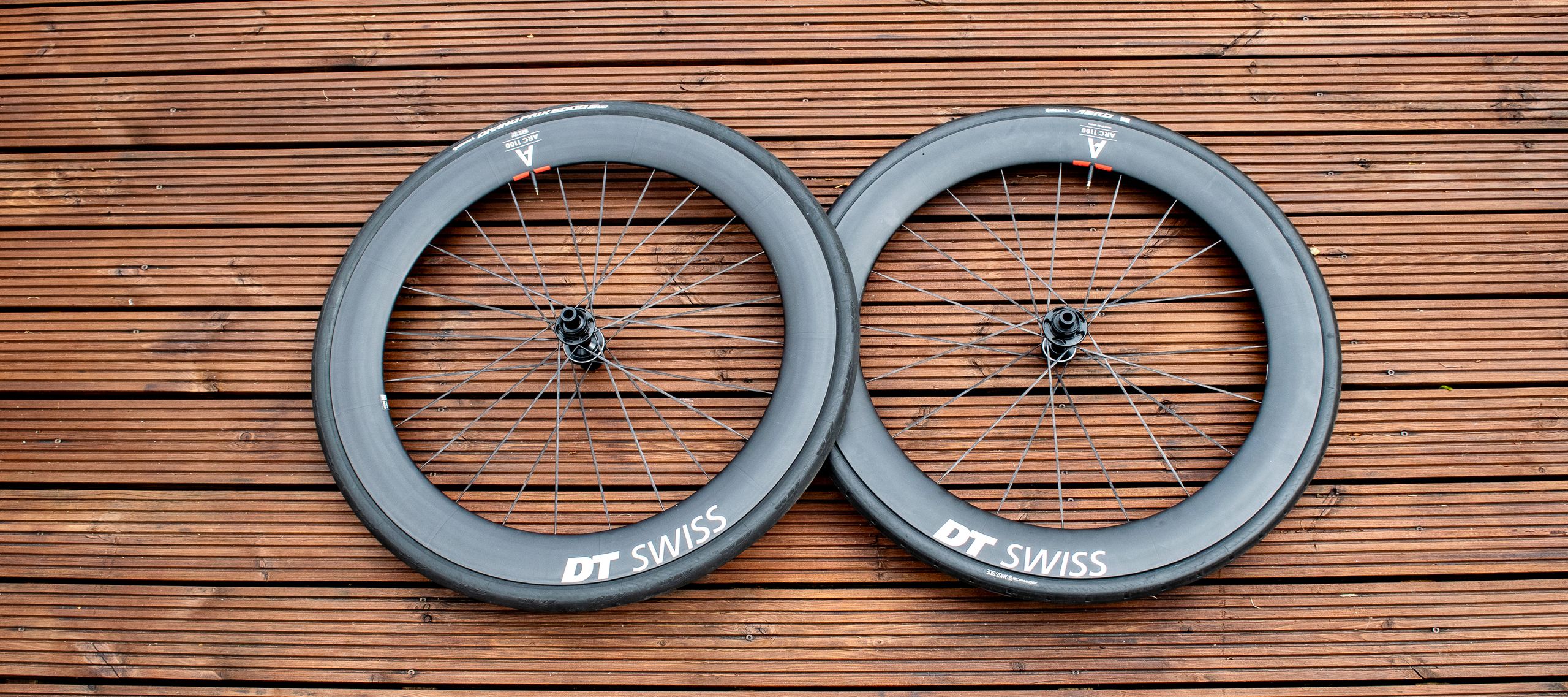 Revisión de la rueda DT Swiss ARC 1100 65: excelente rendimiento a alta velocidad, pero ¿pueden mantenerse al día con competidores más livianos?