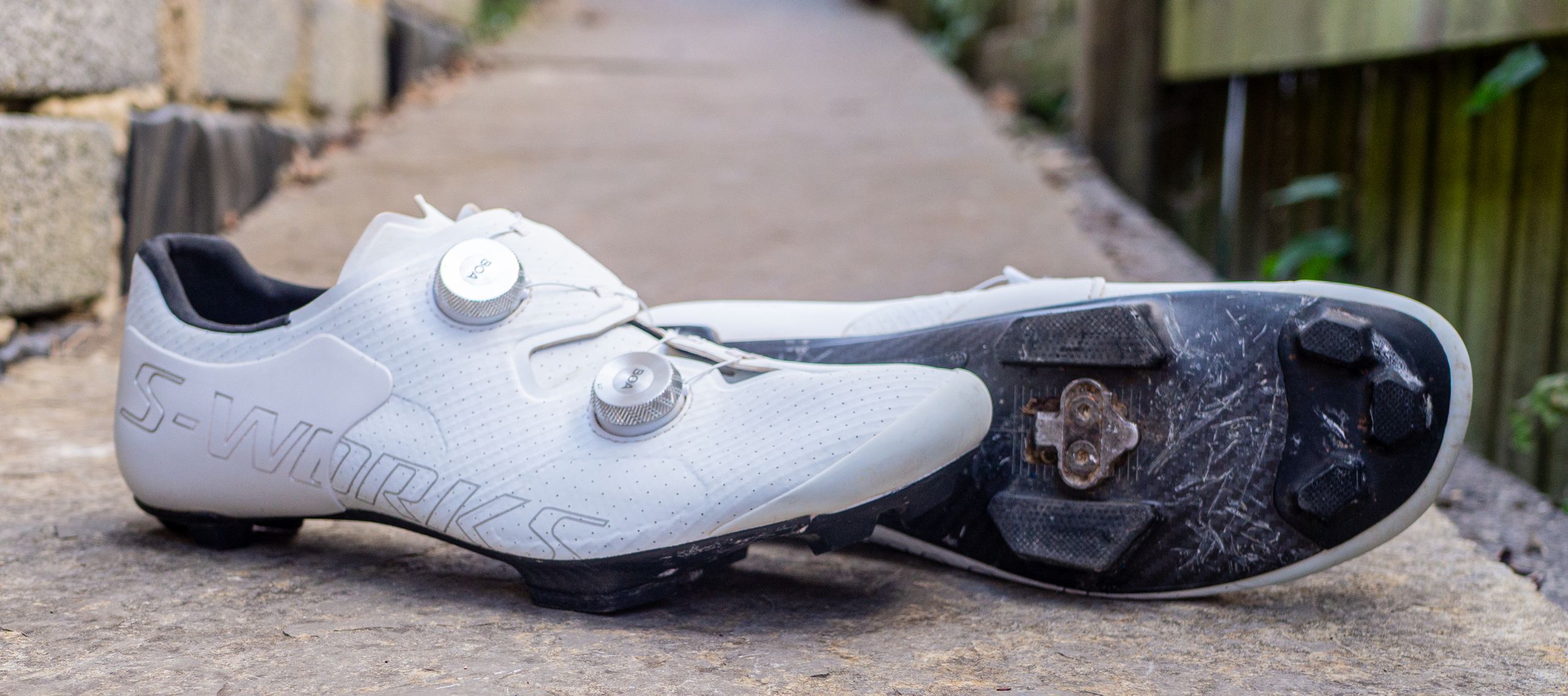 Los S-Works Recon Evo de Specialized son excelentes zapatos, pero tienen un gran costo