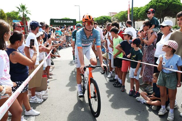 Joshua Tarling (Netcompany INEOS) prior to Stage 3 of the 2026 Vuelta a España (Photo by Alexander Hassenstein/Getty Images)