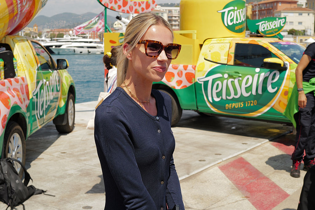 Tour de France Femmes 2026: la directora de carrera Marion Rousse durante la última etapa