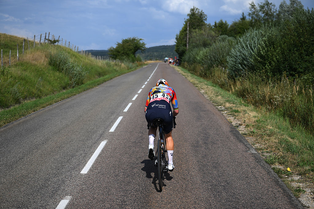 Etapa 3 del Tour de France Femmes: Lotte Kopecky persigue en solitario a Sigrid Haugset