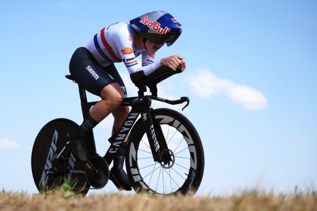 "Estaba al máximo de las marchas" - Zoe Bäckstedt se queda corta al intentar conseguir la primera victoria de etapa del Tour de Francia Femmes