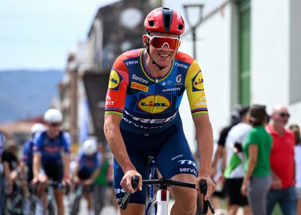 'Es evidente que algo no es como debería ser': Mads Pedersen sopesa la salida de la Vuelta a España en medio de temores sobre el Campeonato Mundial
