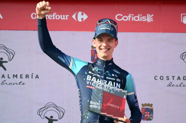 'Dijimos que jugaríamos en PlayStation' – Rompiendo el récord de Pogačar, Jakob Omrzel se convierte en el ganador de etapa del Gran Tour más joven de Eslovenia en la Vuelta a España