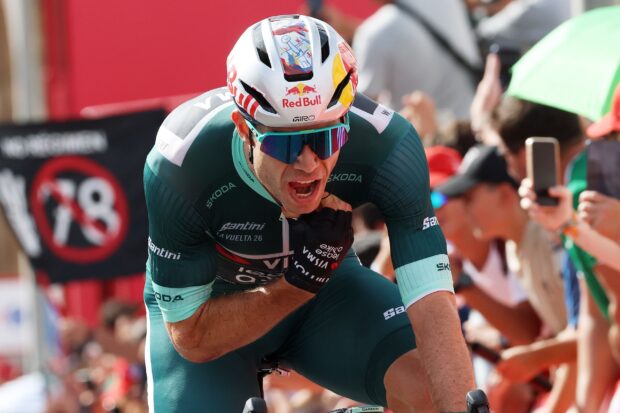 'Un gran impulso de confianza para el Mundial': mientras se avecina la batalla por el maillot arcoíris, Wout van Aert muestra una forma y una habilidad impresionantes en la Vuelta a España